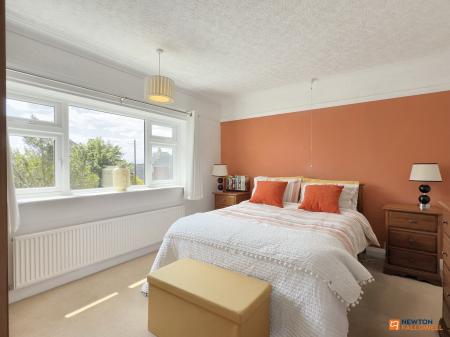 4 bedroom Detached house for sale in Station Road, Ibstock, LE67