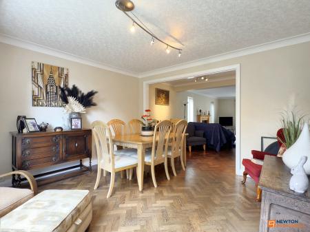 4 bedroom Detached house for sale in Station Road, Ibstock, LE67