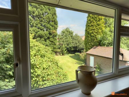 4 bedroom Detached house for sale in Station Road, Ibstock, LE67