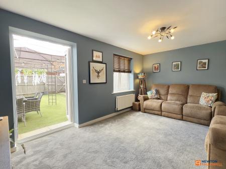 4 bedroom Semi-detached house for sale in Usbourne Way, Ibstock, LE67