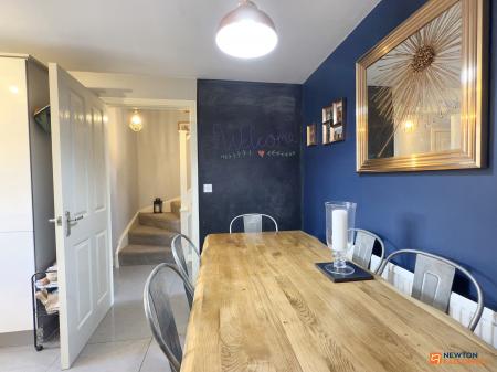 4 bedroom Semi-detached house for sale in Usbourne Way, Ibstock, LE67