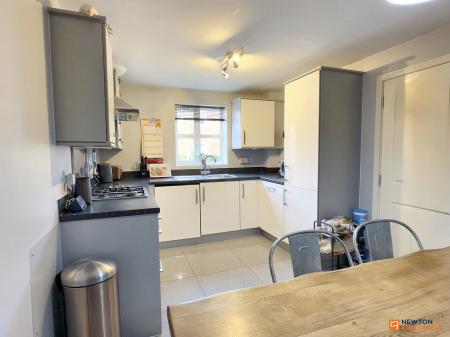 4 bedroom Semi-detached house for sale in Usbourne Way, Ibstock, LE67