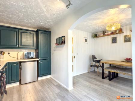 3 bedroom Detached house for sale in Battleflat Drive, Ellistown, LE67