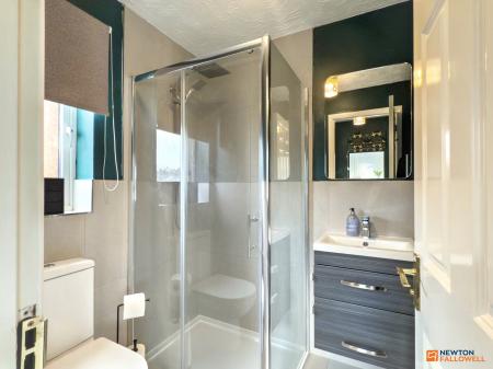 3 bedroom Detached house for sale in Battleflat Drive, Ellistown, LE67