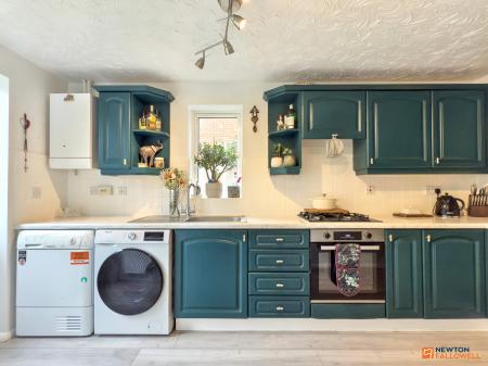 3 bedroom Detached house for sale in Battleflat Drive, Ellistown, LE67