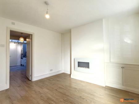 2 bedroom Terraced House for sale in Cademan Street, Whitwick, LE67