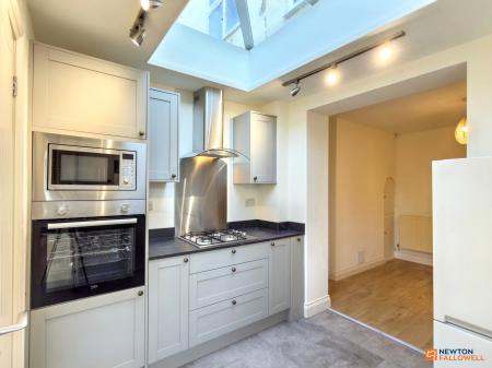 2 bedroom Terraced House for sale in Cademan Street, Whitwick, LE67