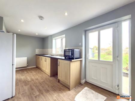 3 bedroom Semi-detached house for sale in Booth Road, Thringstone, LE67