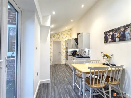 3 bedroom Detached house for sale in Hermitage Road, Whitwick, LE67