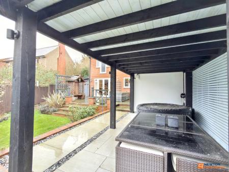 3 bedroom Detached house for sale in Hermitage Road, Whitwick, LE67