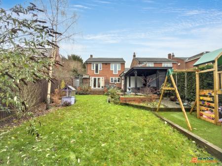 3 bedroom Detached house for sale in Hermitage Road, Whitwick, LE67