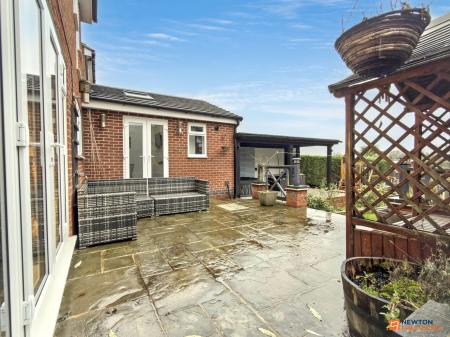 3 bedroom Detached house for sale in Hermitage Road, Whitwick, LE67