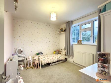 3 bedroom Detached house for sale in Hermitage Road, Whitwick, LE67