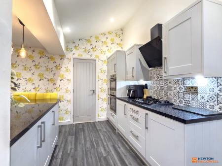 3 bedroom Detached house for sale in Hermitage Road, Whitwick, LE67