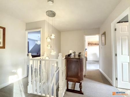 4 bedroom Detached house for sale in Buckingham Road, Coalville, LE67