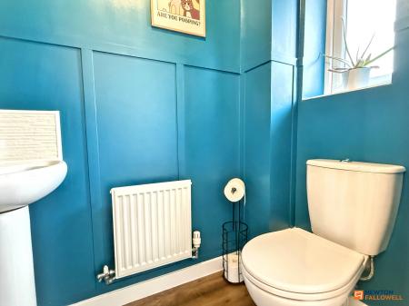 5 bedroom Detached house for sale in Cave Crescent, Coalville, LE67