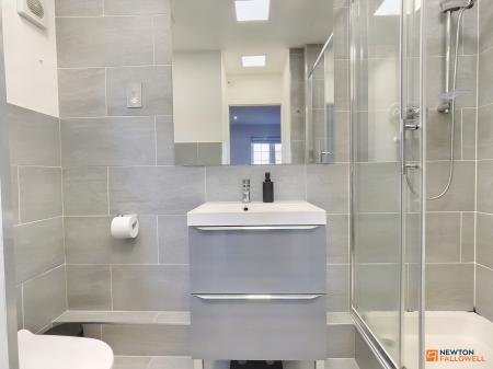 4 bedroom Detached house for sale in Long Lane, Coalville, LE67