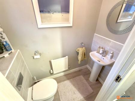 4 bedroom Detached house for sale in Mill Hill Wood Way, Ibstock, LE67