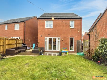 4 bedroom Detached house for sale in Mill Hill Wood Way, Ibstock, LE67