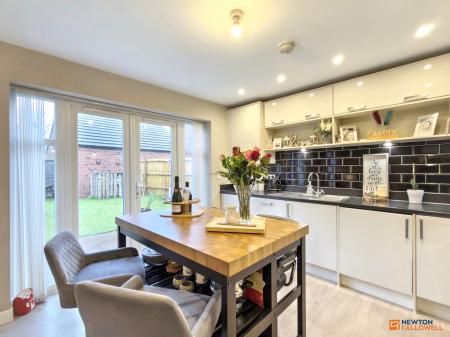 4 bedroom Detached house for sale in Mill Hill Wood Way, Ibstock, LE67