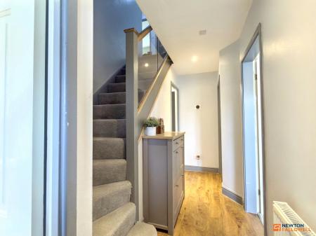 4 bedroom Detached house for sale in Snipe Close, Hugglescote, LE67