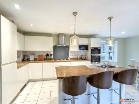 4 bedroom Detached house for sale in Baker Grove, Ibstock, LE67