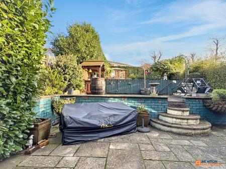 3 bedroom Detached house for sale in Silver Street, Whitwick, LE67