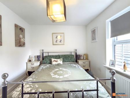 4 bedroom Detached house for sale in Cowslip Lane, Coalville, LE67