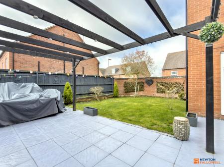 4 bedroom Detached house for sale in Cowslip Lane, Coalville, LE67