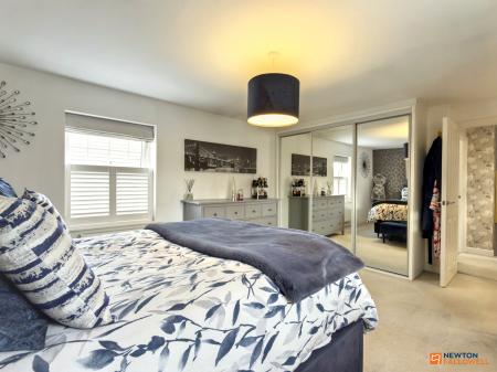 4 bedroom Detached house for sale in Cowslip Lane, Coalville, LE67