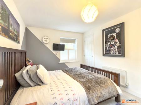 4 bedroom Detached house for sale in Cowslip Lane, Coalville, LE67