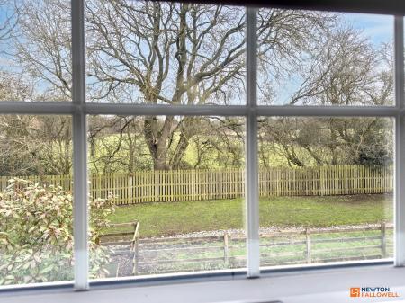 4 bedroom Detached house for sale in Cowslip Lane, Coalville, LE67