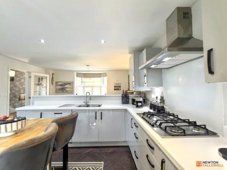 4 bedroom Detached house for sale in Cowslip Lane, Coalville, LE67