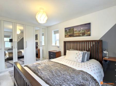 4 bedroom Detached house for sale in Cowslip Lane, Coalville, LE67