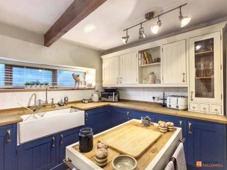 3 bedroom Semi-detached house for sale in Castle Street, Whitwick, LE67