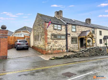 Castle Street, Whitwick, LE67