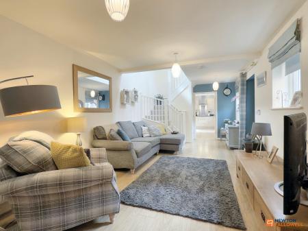 3 bedroom Semi-detached house for sale in Cademan Street, Whitwick, LE67