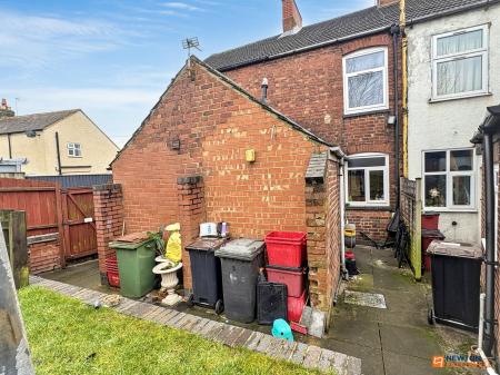 2 bedroom Terraced House for sale in Main Street, Thringstone, LE67