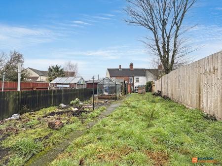 2 bedroom Terraced House for sale in Main Street, Thringstone, LE67
