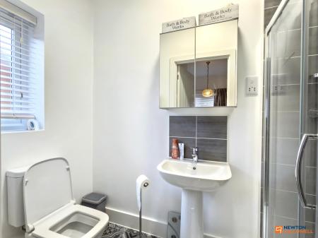 3 bedroom Semi-detached house for sale in Appletree Close, Coalville, LE67