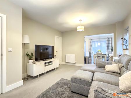 3 bedroom Semi-detached house for sale in Appletree Close, Coalville, LE67