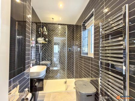 3 bedroom Detached house for sale in Celadon Drive, Coalville, LE67