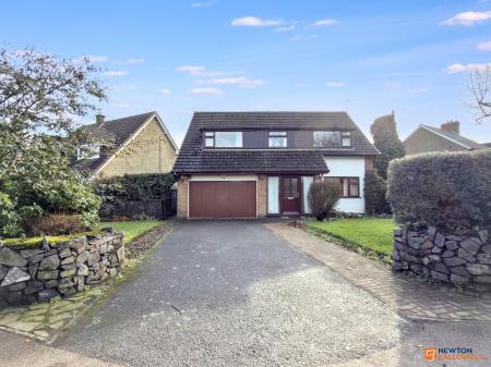 4 bedroom Detached house for sale in Meadow Lane, Coalville, LE67