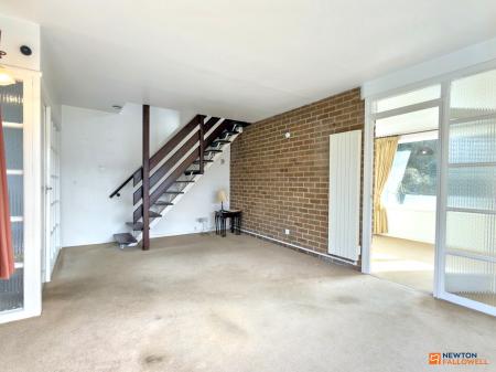 4 bedroom Detached house for sale in Meadow Lane, Coalville, LE67