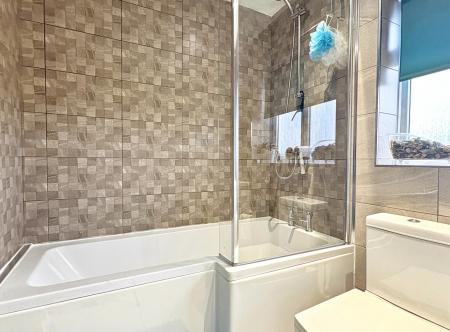 3 bedroom Semi-detached house for sale in Chichester Close, Ellistown, LE67