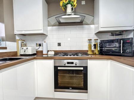 3 bedroom Semi-detached house for sale in Chichester Close, Ellistown, LE67