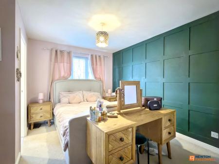 4 bedroom Detached house for sale in Hextall Drive, Ibstock, LE67