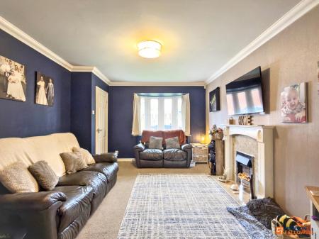 4 bedroom Detached house for sale in Hextall Drive, Ibstock, LE67