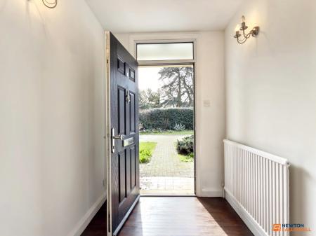 3 bedroom Detached house for sale in Broom Leys Road, Coalville, LE67