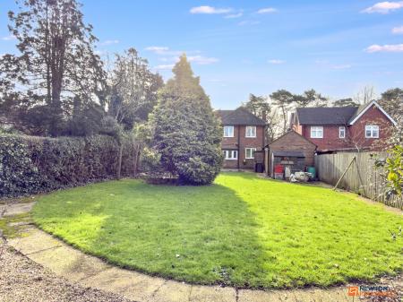 3 bedroom Detached house for sale in Broom Leys Road, Coalville, LE67